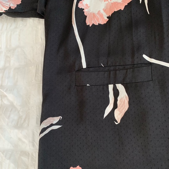 1 State Kimono - Picture 8 of 16